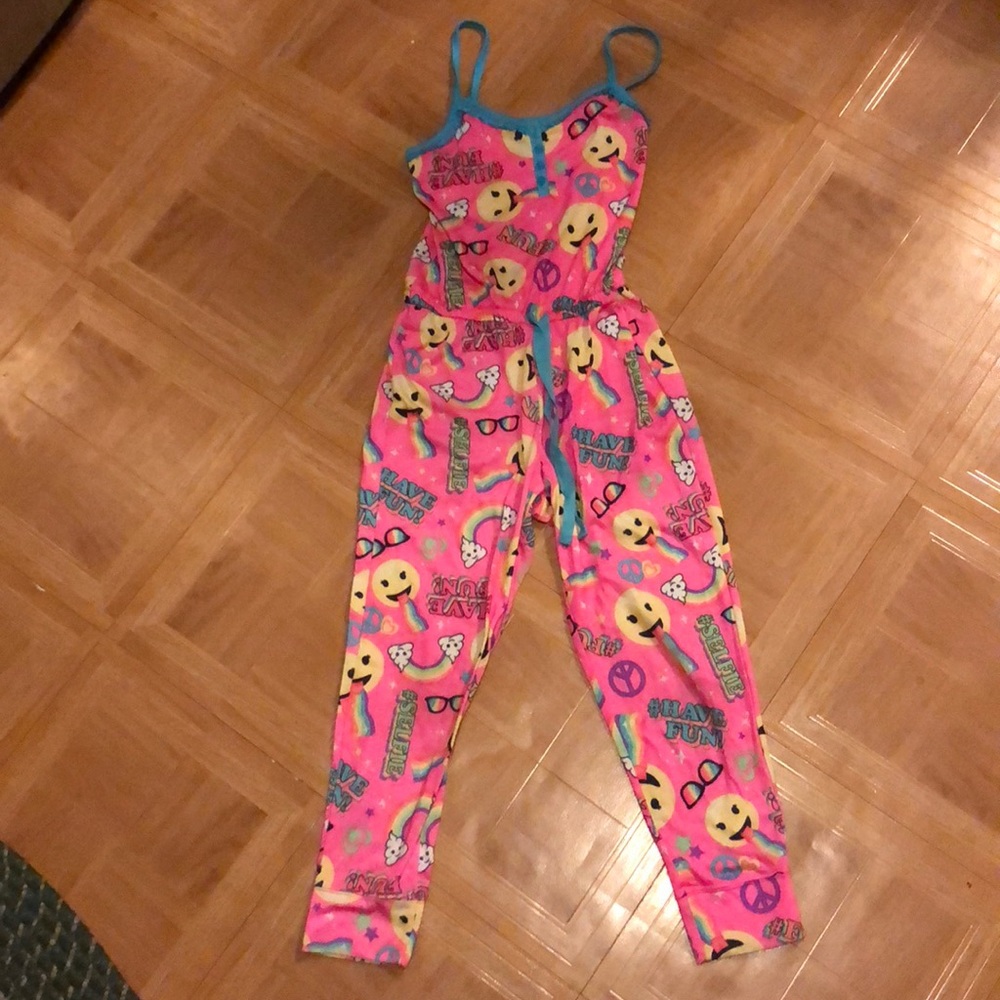 One piece sleepwear
